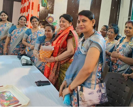 सावन उत्सव मेले में सजी स्वदेशी उत्पादों की बहार, महिलाओं के हुनर को मिला मंच